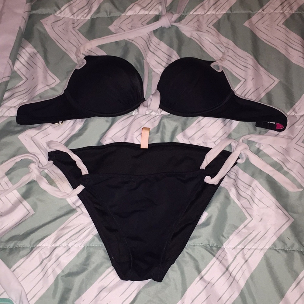 Victoria’s Secret Bikini